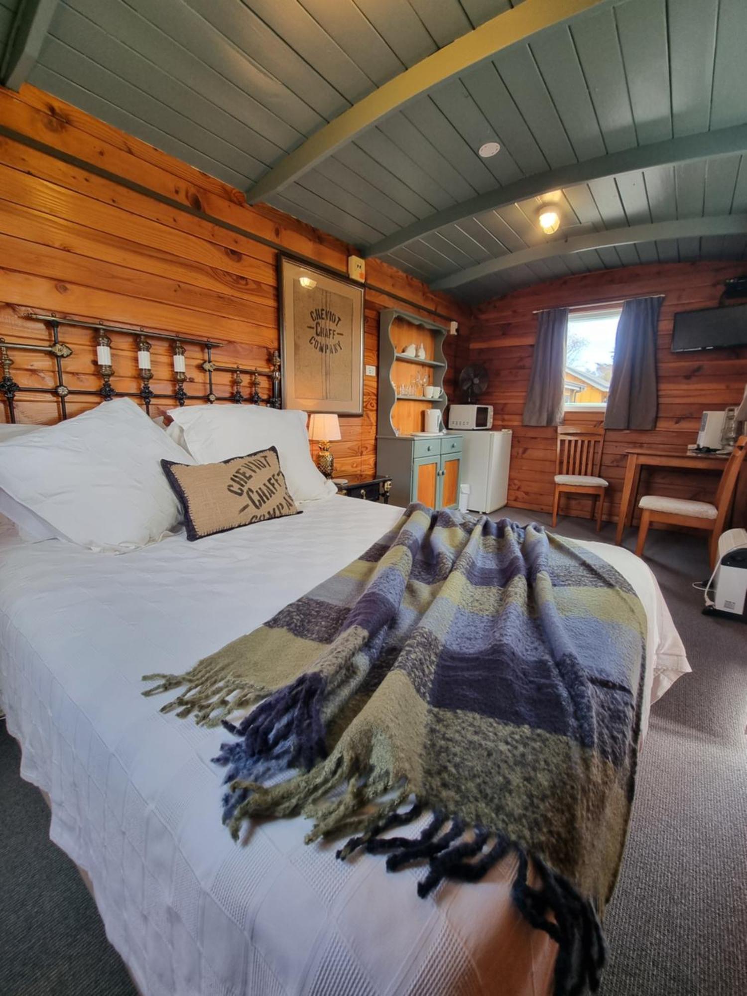 Cheviot Motels, Cabins And Camp Экстерьер фото